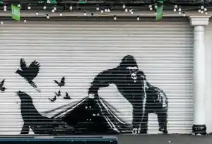 banksy no9.jpg