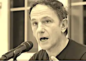 Prof. Fabio Vighi foto DEF.jpg