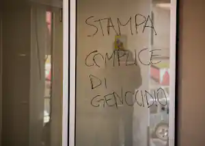 la stampa assalto 2.jpg