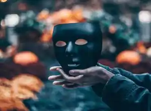 maschera.jpg