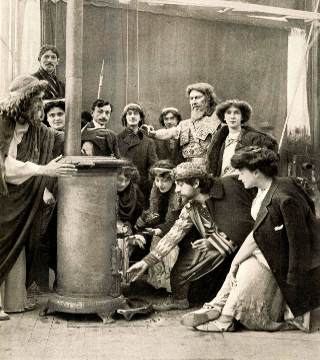 le-film-dart-paul-mounet-dans-le-studio-de-la-rue-chauveau-c3a0-neuilly-19082