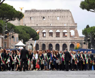 sindaci istituzioni