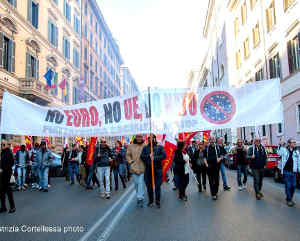 Eurostop striscione alto